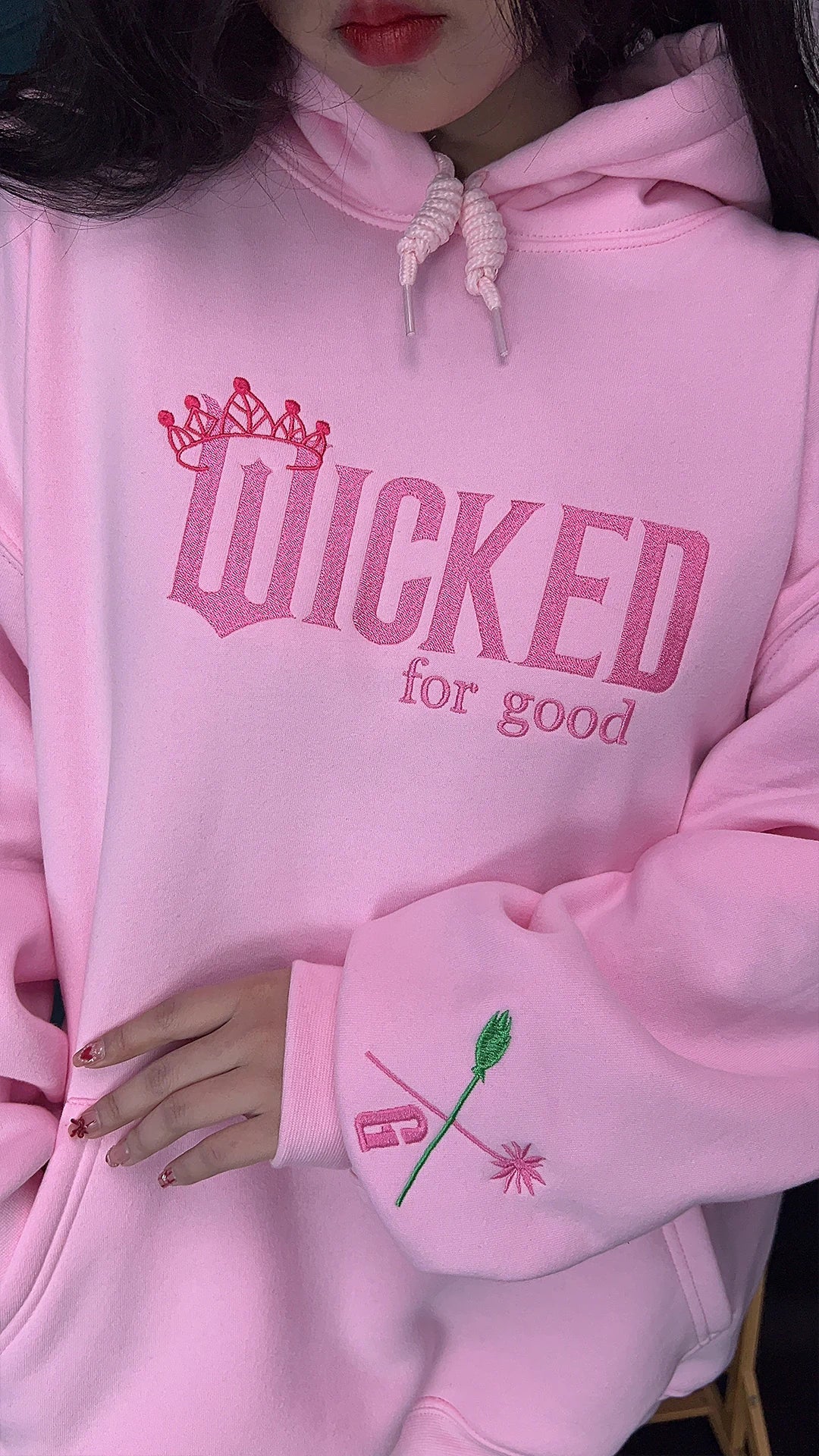 Wicked Dreams – Enchanted Embroidered Sweatshirt