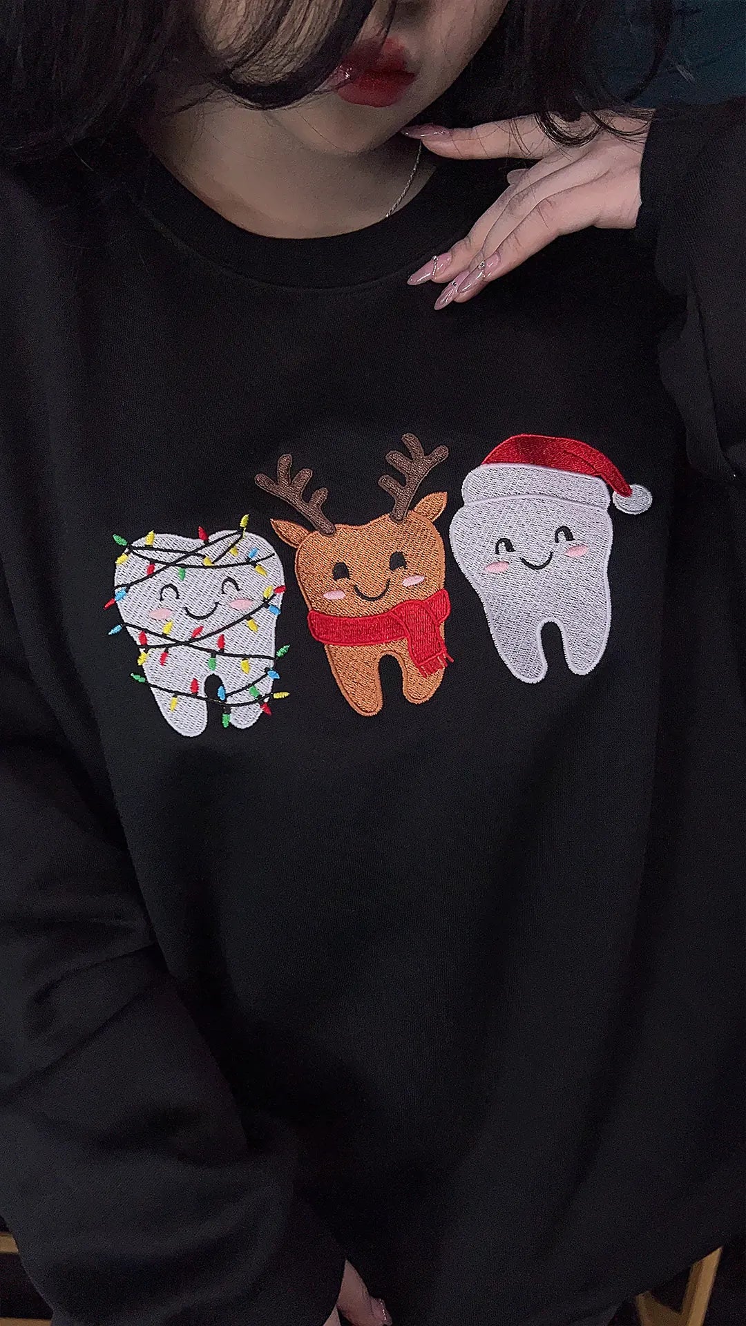 Christmas Tooth Embroidered Sweatshirt – Holiday Dentist Crewneck