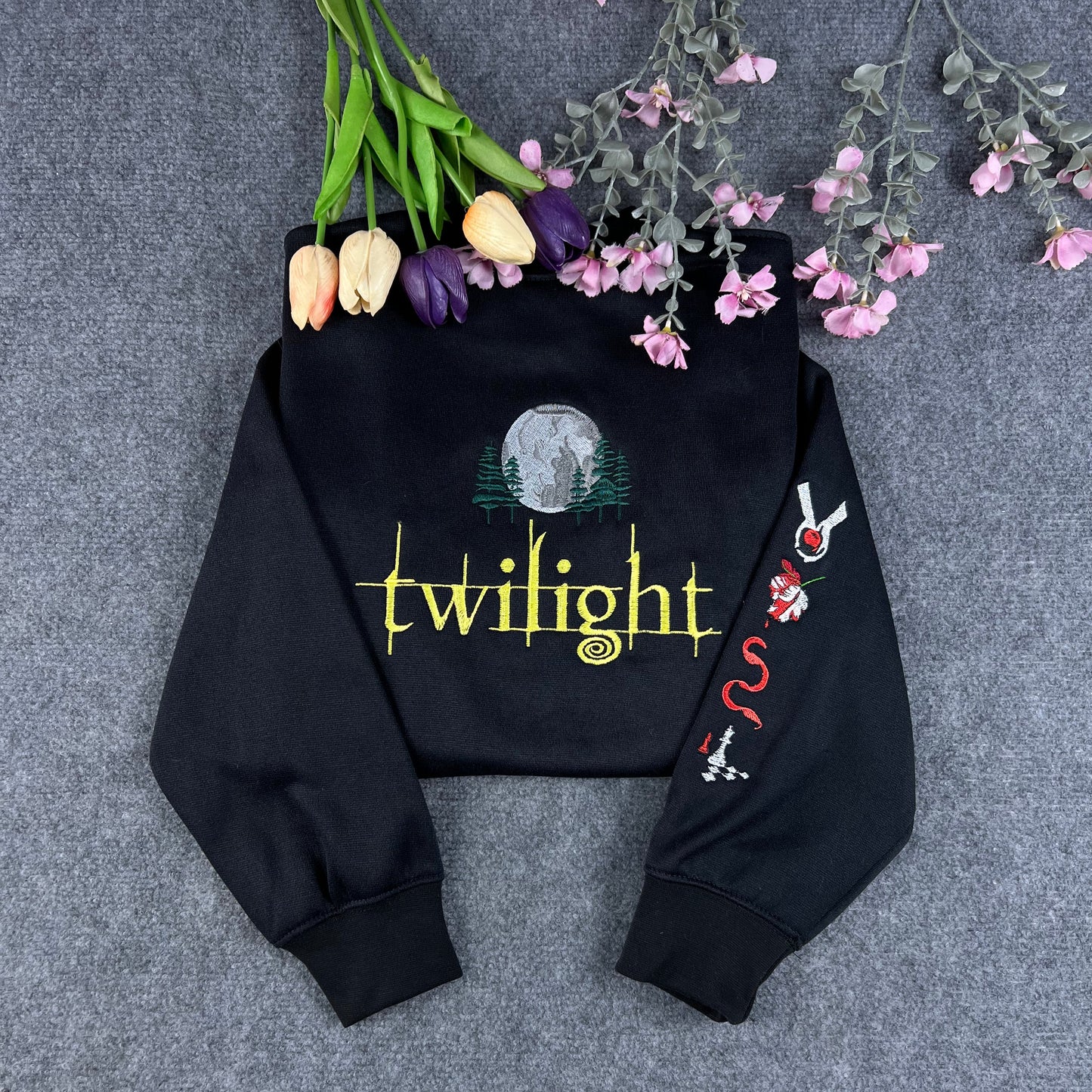 Moon & Apple Symbols Embroidered Black Crewneck – Vampire Romance Inspired Sweatshirt