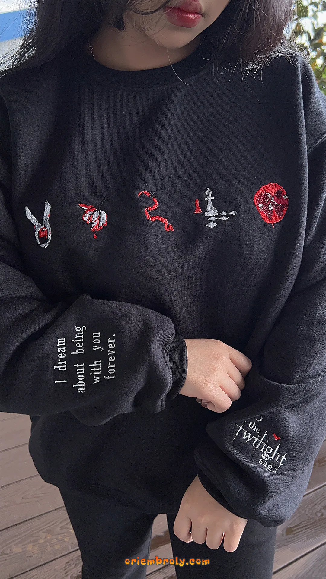 Embroidered sweatshirt inspired by iconic book saga