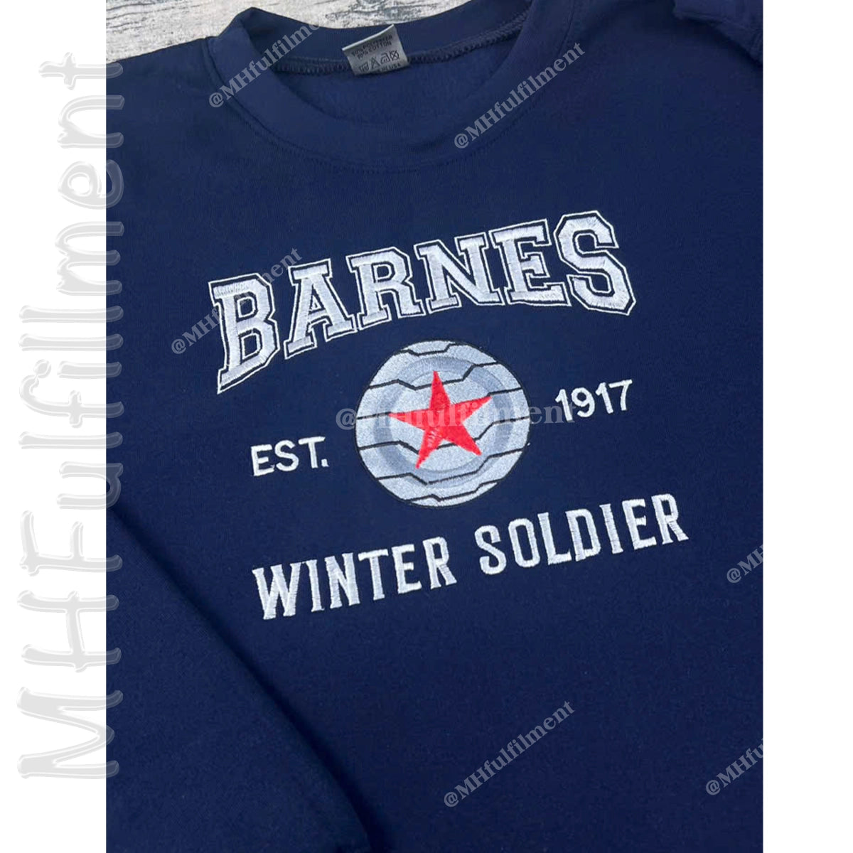Vintage-style Barnes Est 1917 graphic sweatshirt