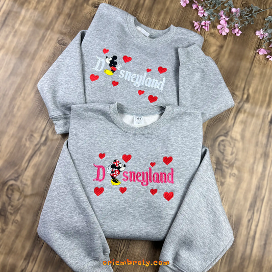 QN6004 Oriembroly Matching Disneyland Mickey and Minnie embroidered sweatshirts for couples with red hear