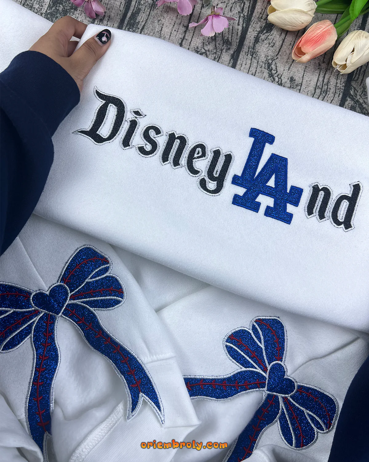 Dodgers Crewneck embroidery Sweatshirt, Side Bow Applique