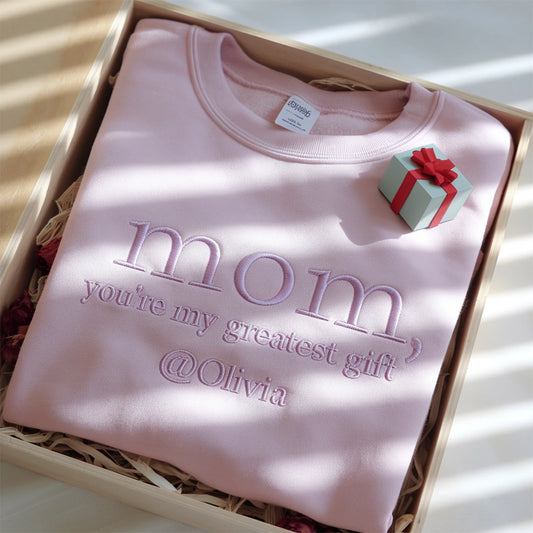 Grandma sweatshirt with embroidered name