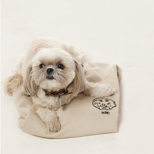 Custom hand-embroidered pet portrait sweatshirt β Minimalist dog & cat lover gift