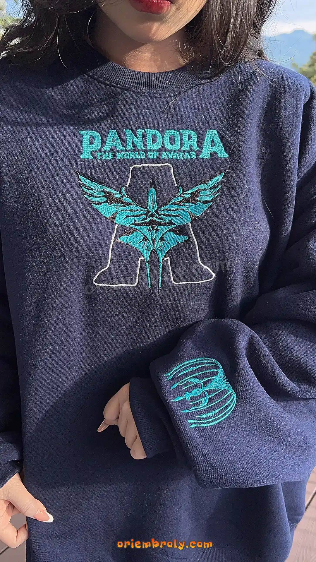 Pandora Ikran embroidered sweatshirt gift for fans