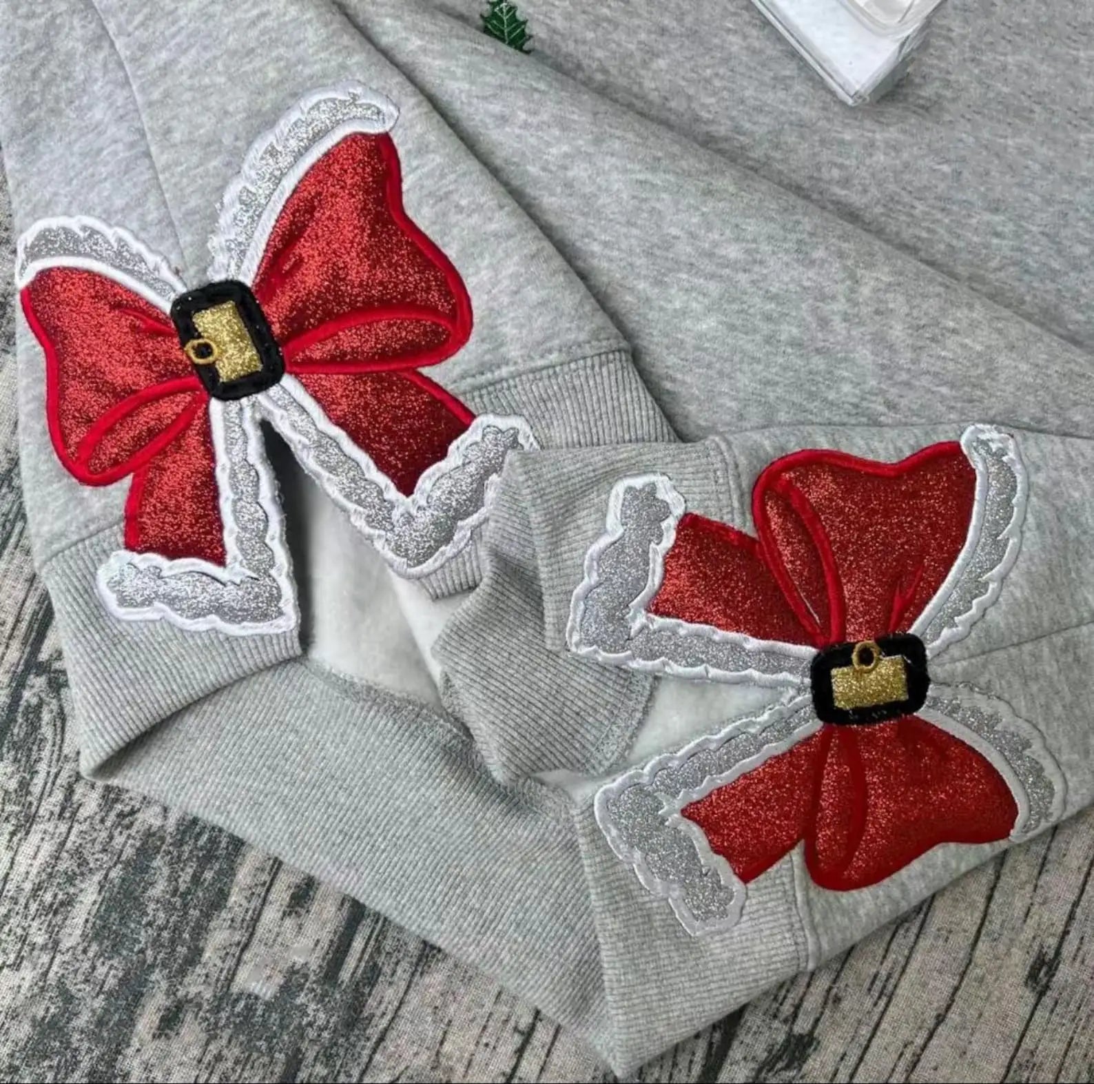 Preppy holiday bow sweatshirt for women – cozy Christmas shirt gift