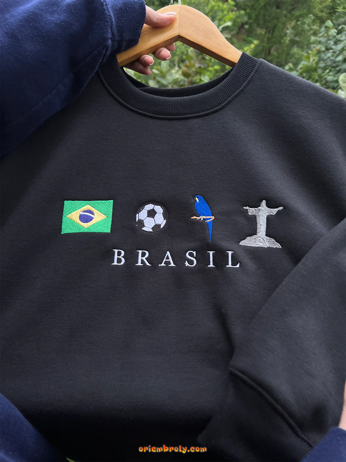 Brazil soccer fan sweatshirt with iconic symbols