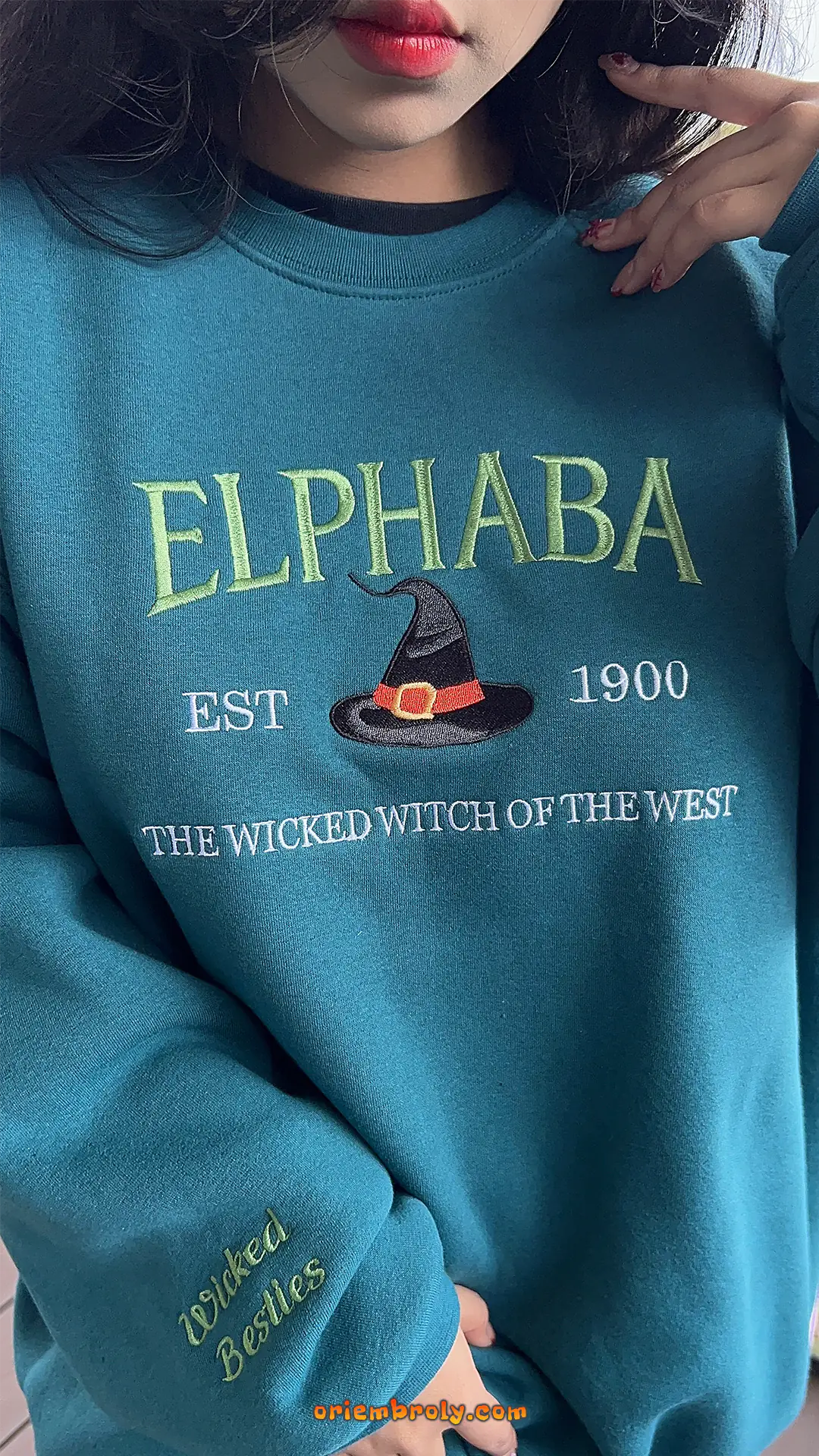 Wizard of Oz themed embroidered sweatshirt