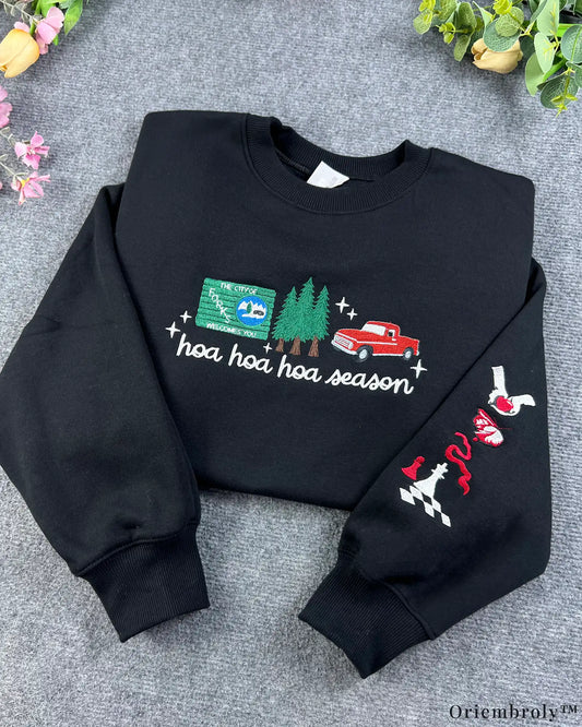 Hoa Hoa Hoa Season Red Truck Chess Apple Sleeve Embroidered Black Sweatshirt