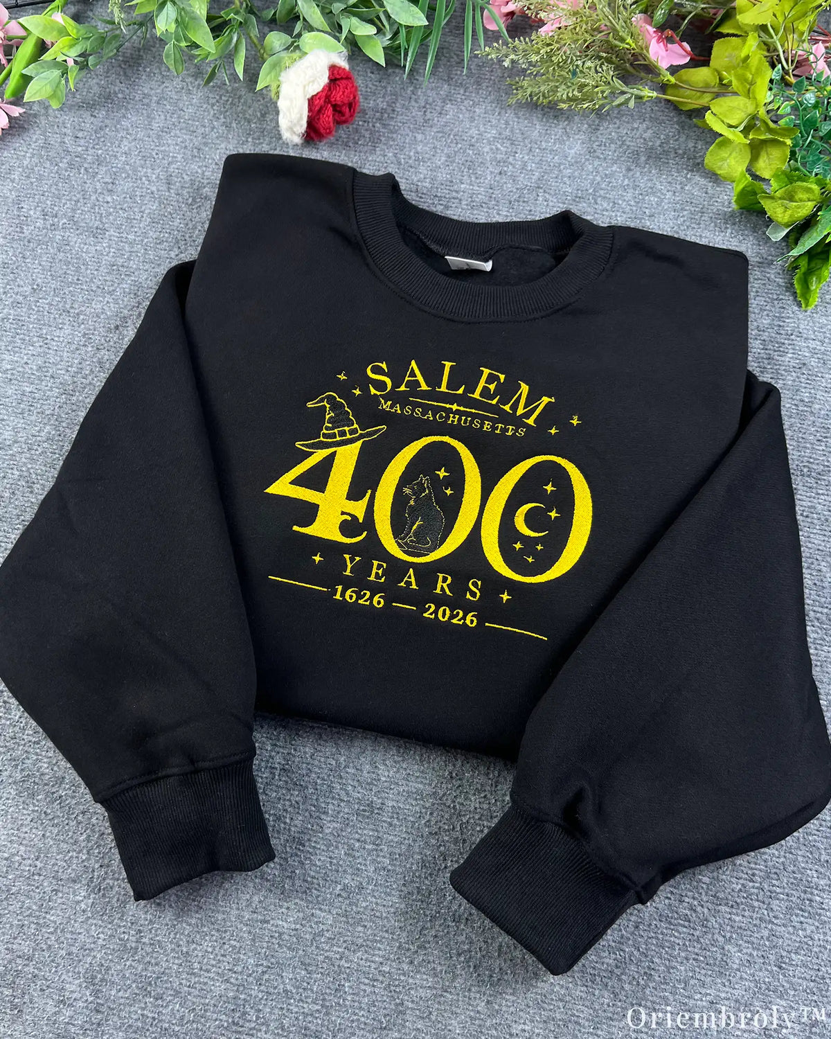 Salem Massachusetts 400 Years Witch Hat Moon Embroidered Black Sweatshirt