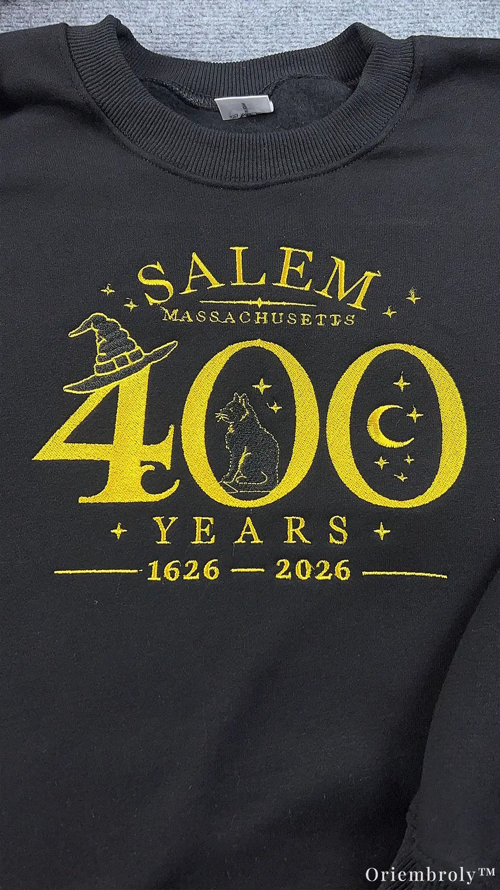 Salem Massachusetts 400 Years Witch Hat Moon Embroidered Black Sweatshirt