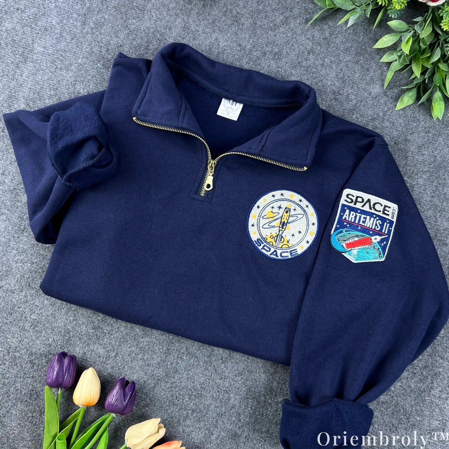 NASA Artemis II Embroidered Sweatshirt – Vintage Space Crewneck Pullover