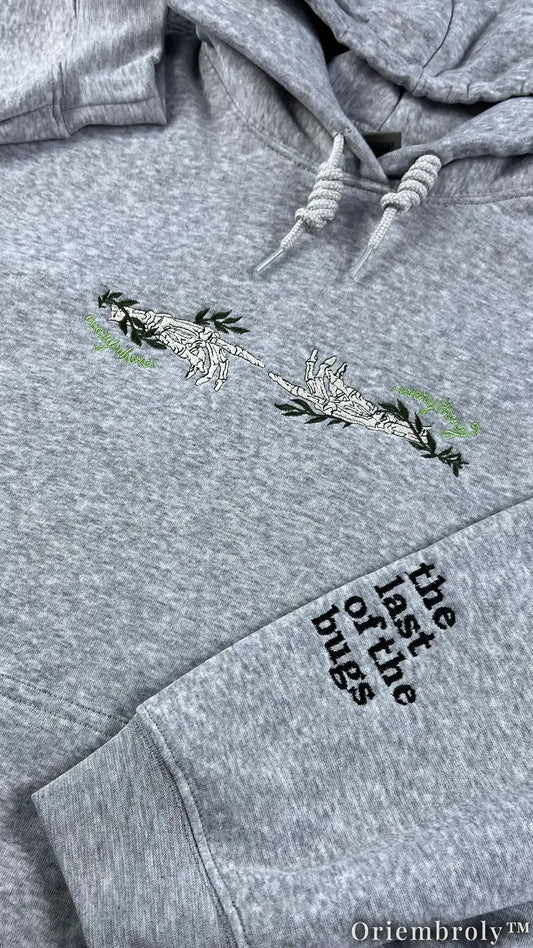 Skeleton Hands & Moth Embroidered Hoodie – Dark Academia Botanical Gothic Fleece Sweatshirt, Vintage Nature Aesthetic Unisex Gift