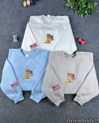 Golden Retriever American Flag Embroidered Sweatshirt – Patriotic Vintage Crewneck