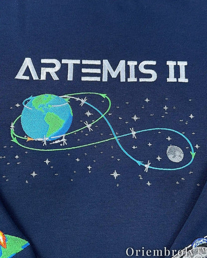 NASA Artemis II Embroidered Sweatshirt – Vintage Space Crewneck Pullover