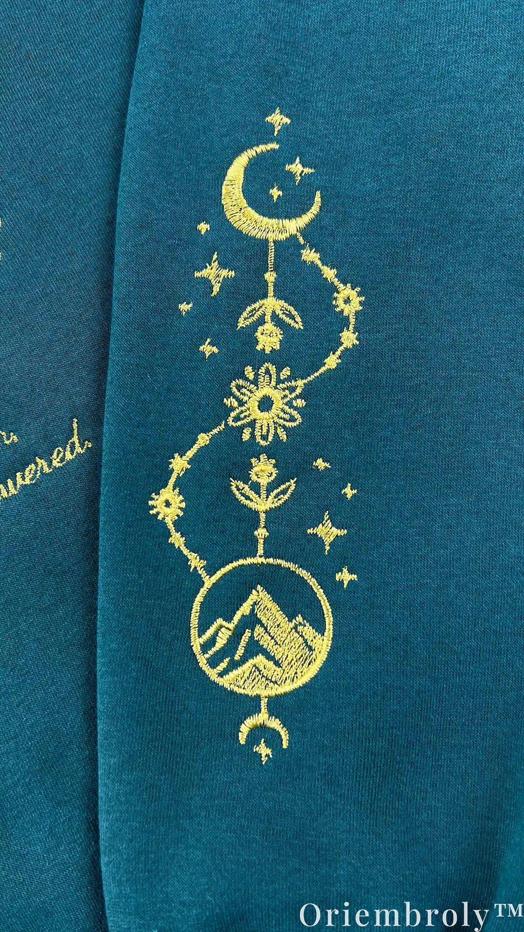 Velaris City of Starlight Embroidered Sweatshirt – ACOTAR Night Court Crewneck