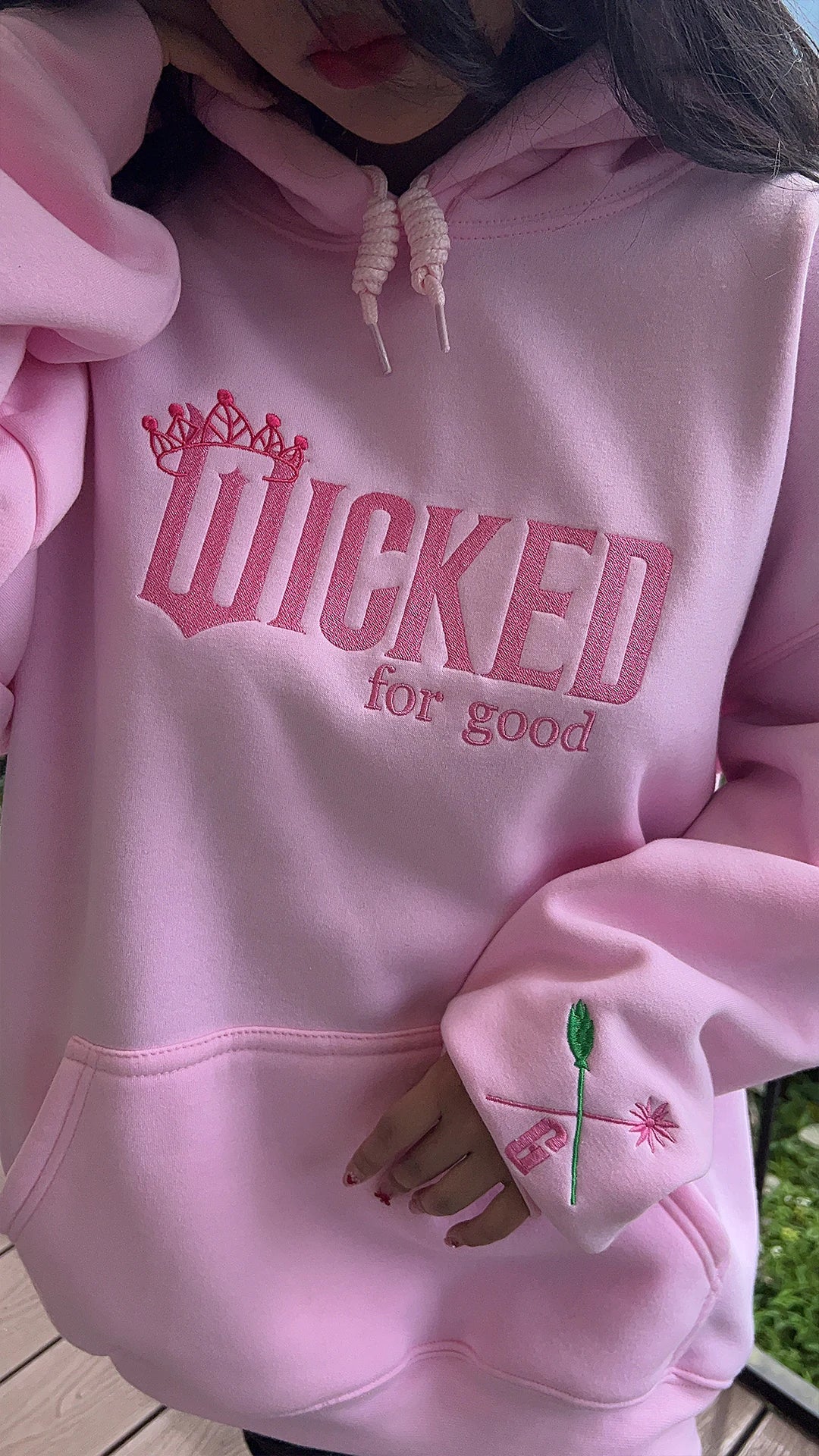 Wicked Dreams – Enchanted Embroidered Sweatshirt