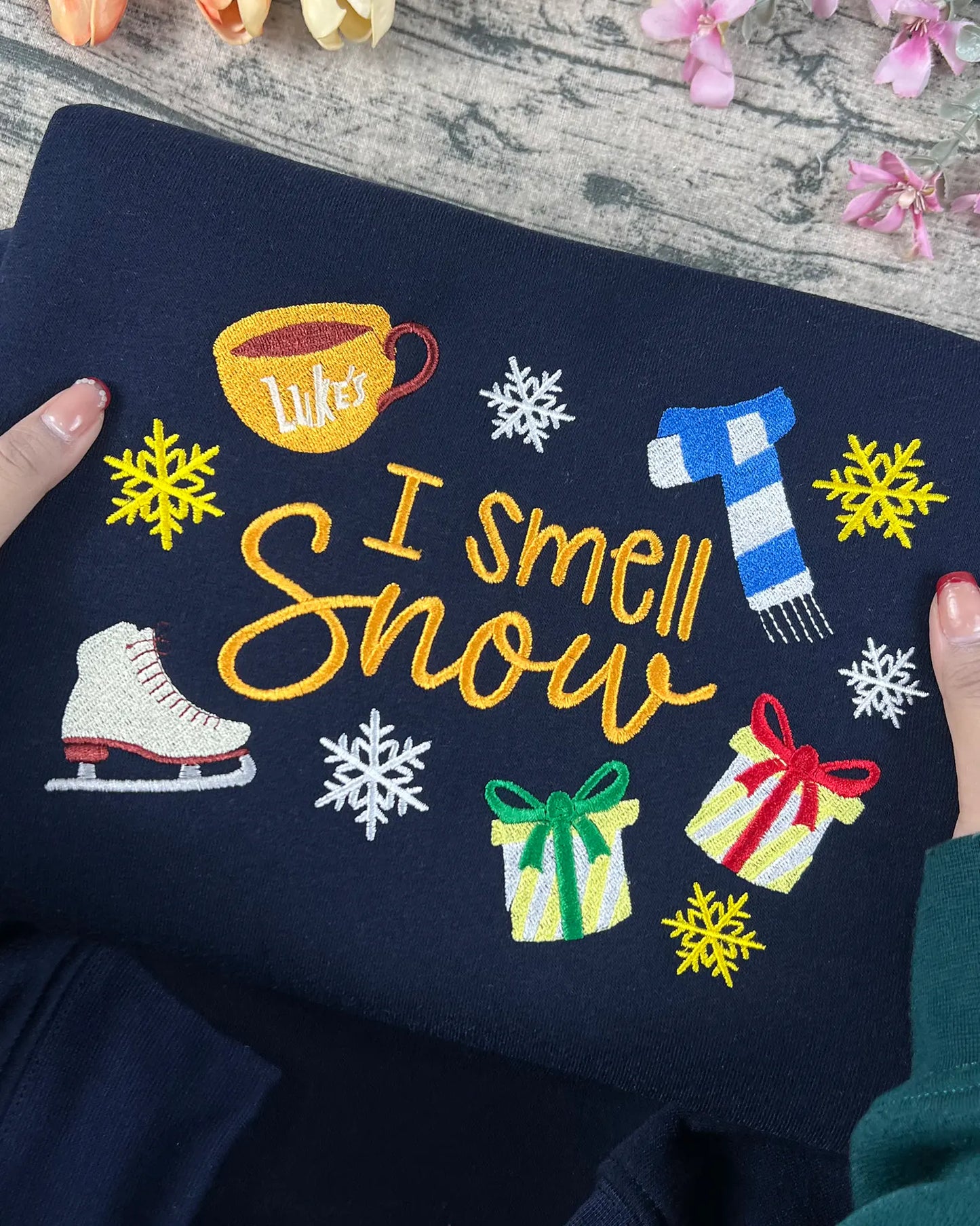 I Smell Snow Embroidered Sweatshirt