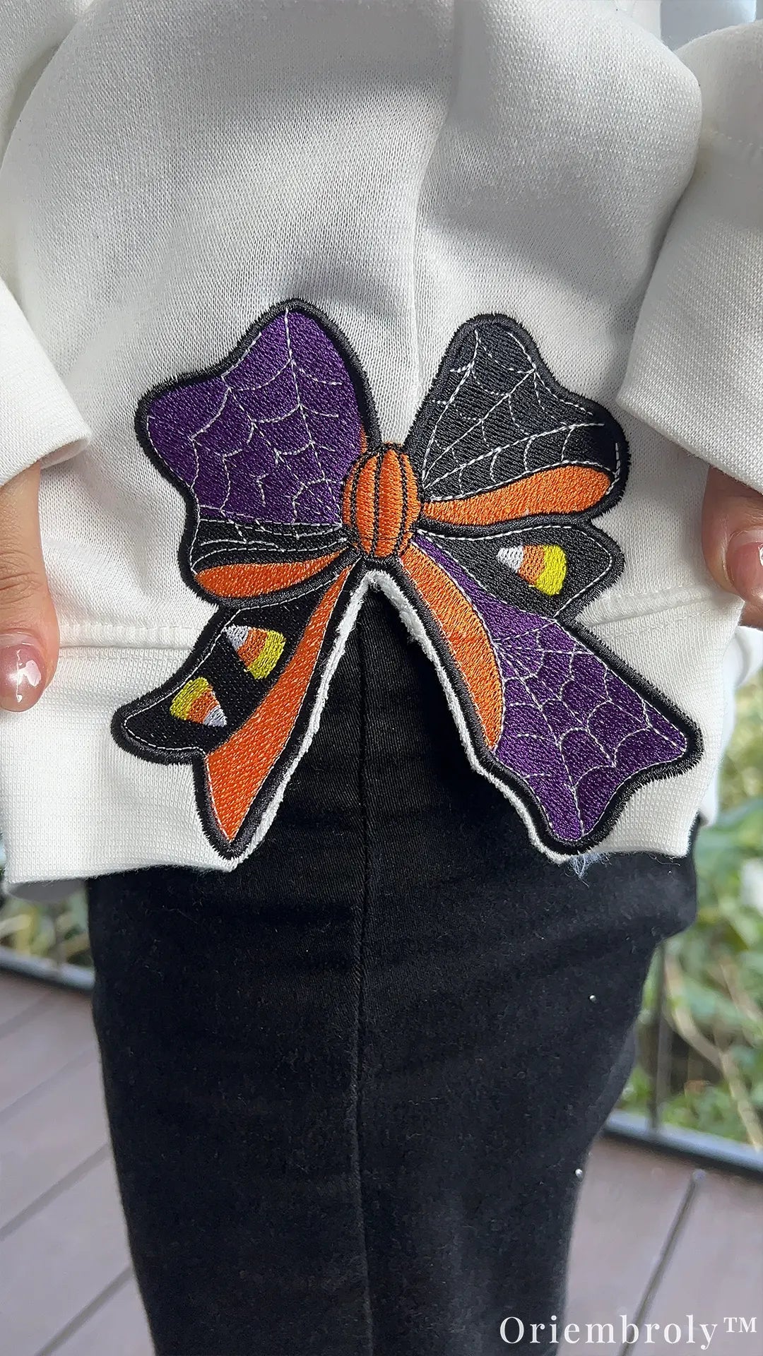 Side Bow Halloween Embroidered Sweatshirt – Vintage Witch Book Crewneck