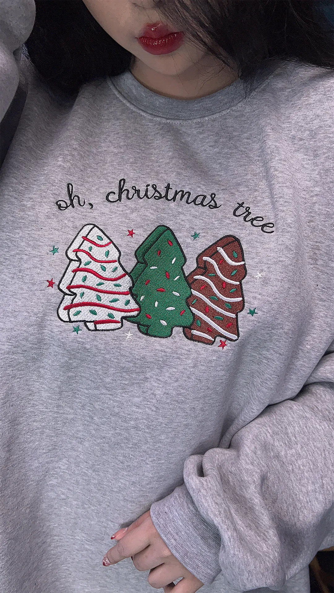 Embroidered Christmas Tree Crewneck Sweatshirt - Cozy Holiday Shirt