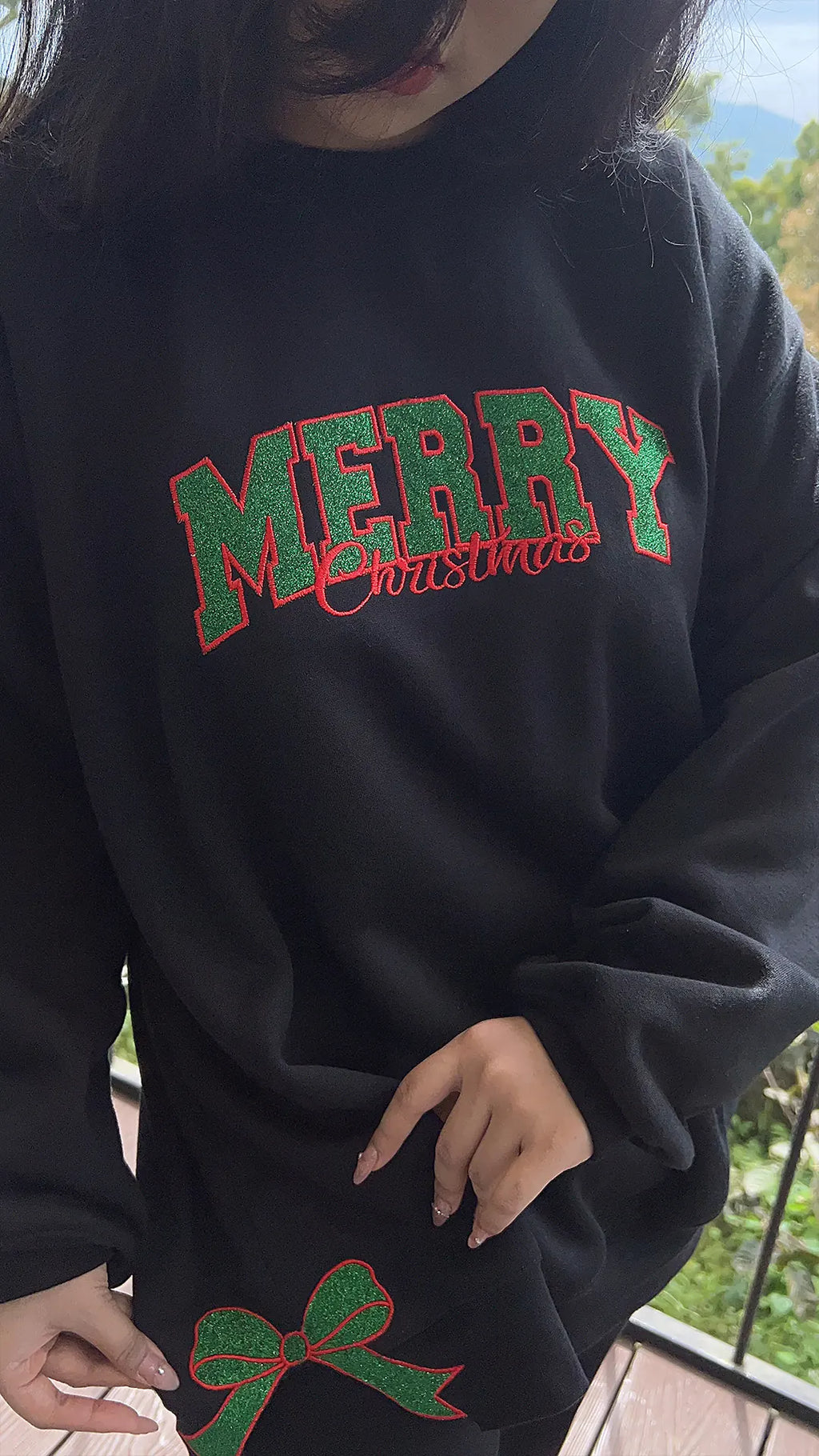 Holiday Glitter Merry Sweatshirt – Double Bow Embroidery