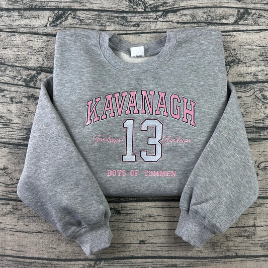 Kavanagh Embroidered Sweatshirt – Boy of Tommen Inspired