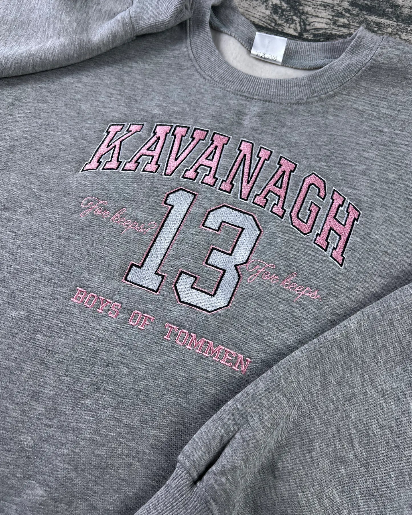 Kavanagh Embroidered Sweatshirt – Boy of Tommen Inspired