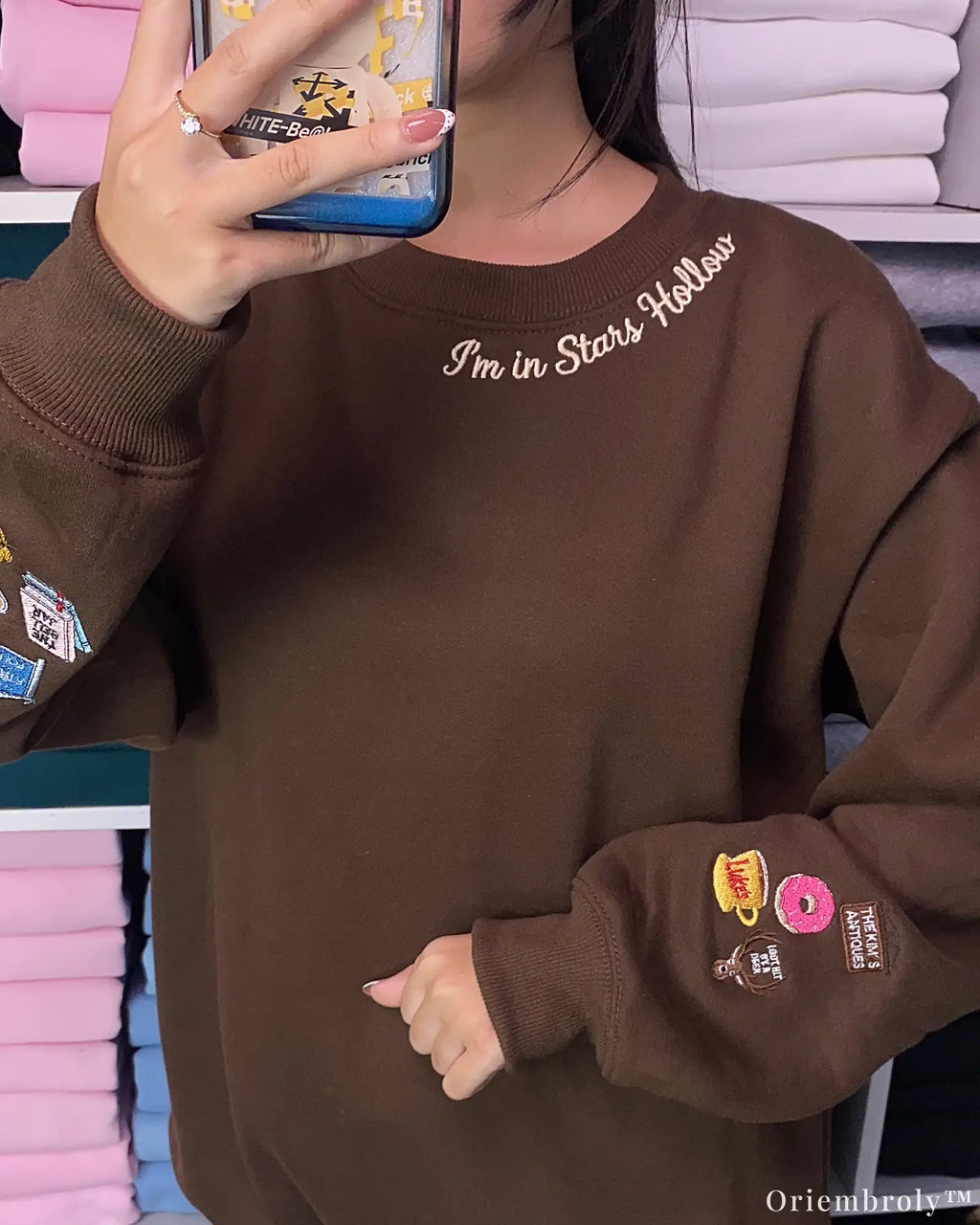 Vintage Fall Embroidered Crewneck Sweatshirt – Cozy Small-Town TV-Inspired Design