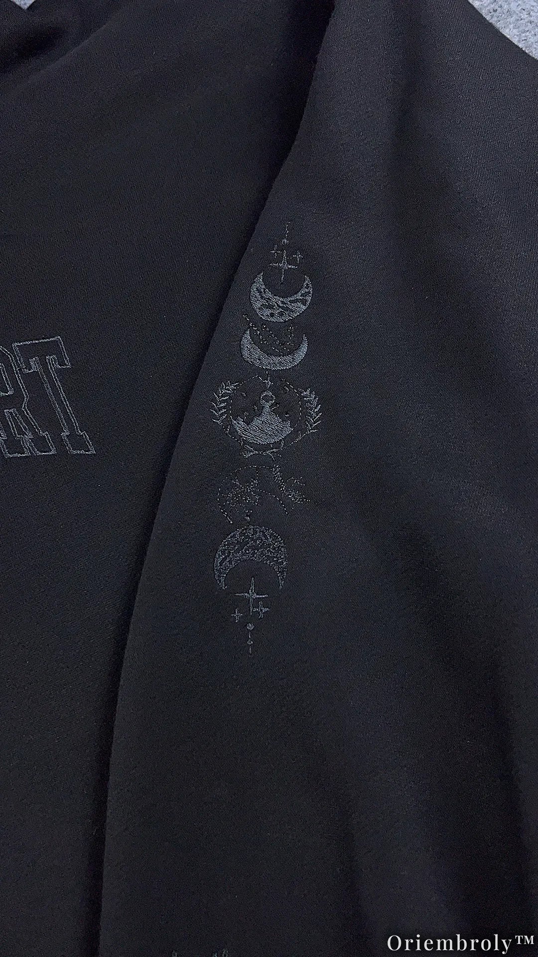 Night Court Velaris Embroidered Quarter Zip, ACOTAR Inspired Sweatshirt, City of Starlight Fantasy Pullover Crewneck