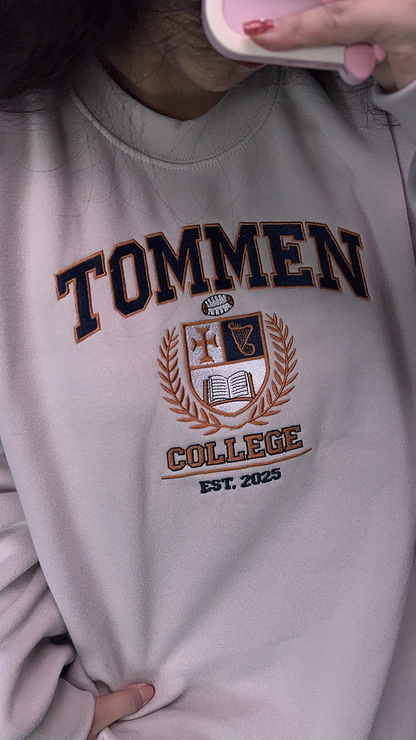 Kavanagh Tommen Embroidered Sweatshirt – Bookish College Crewneck