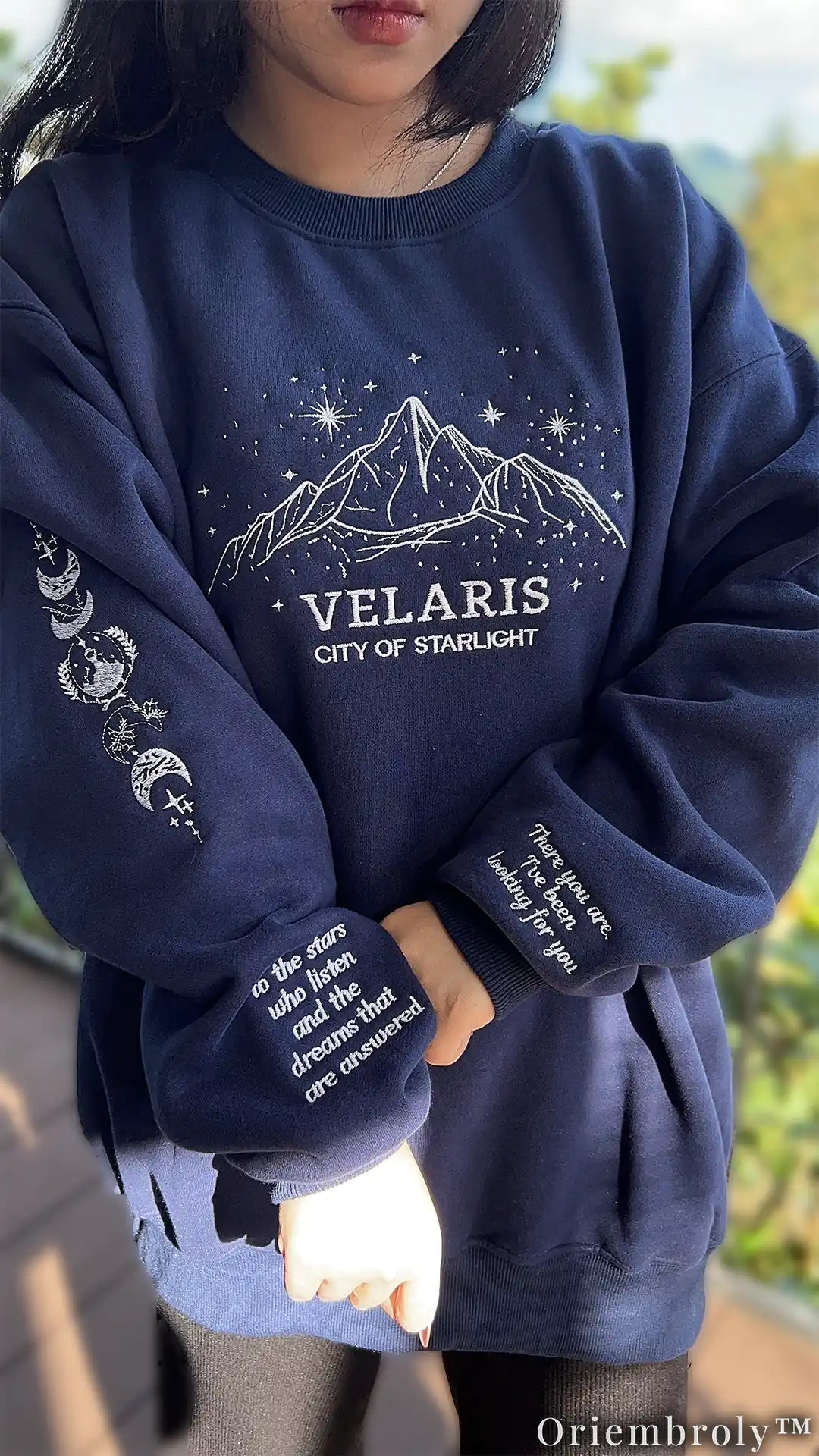 Velaris Embroidered Sweatshirt