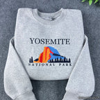 Embroidered Yosemite National Park Crewneck Sweatshirt – Scenic Mountain Nature Fleece Pullover, Outdoor Adventure Unisex Gift