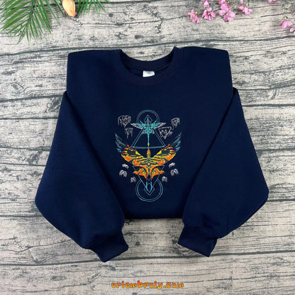 Fan-inspired Avatar embroidered hoodie with geometric design