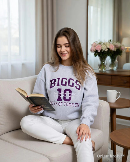 cozy outfit with boys of tommen sweatshirt for readers