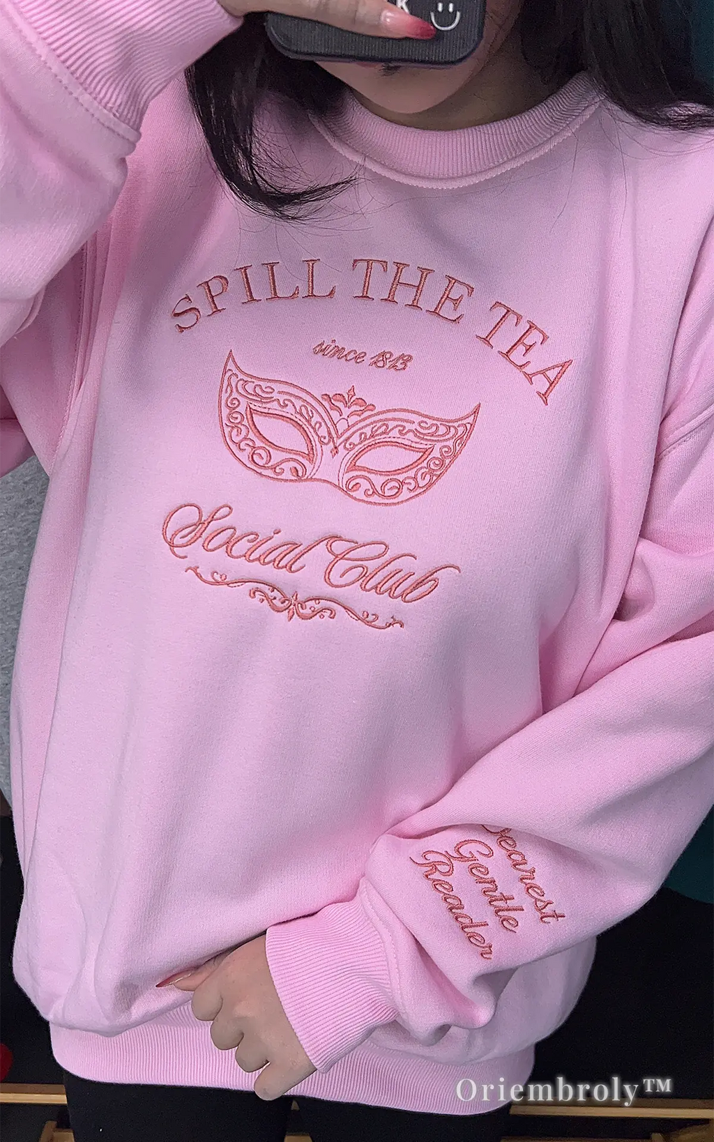 Bridgerton crewneck sweatshirt pink embroidered design