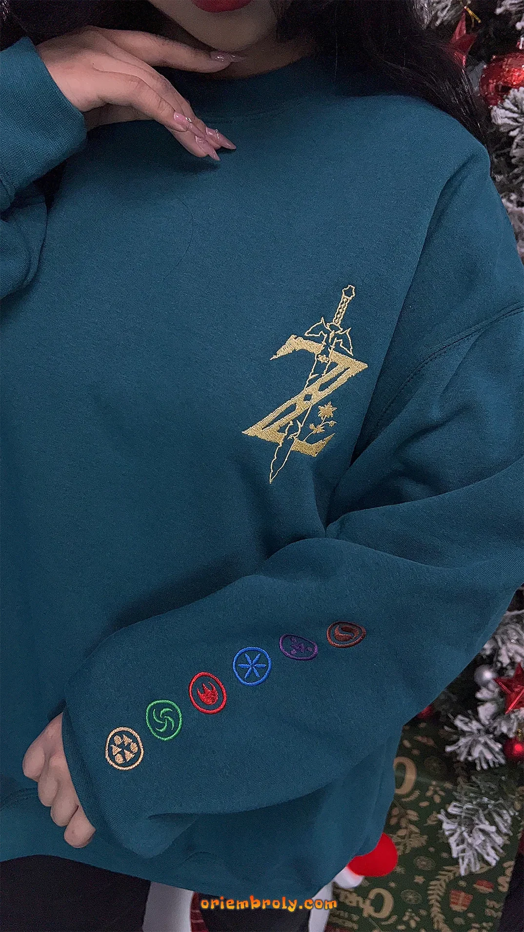 Video game sweatshirt for gaming sessions or conventions