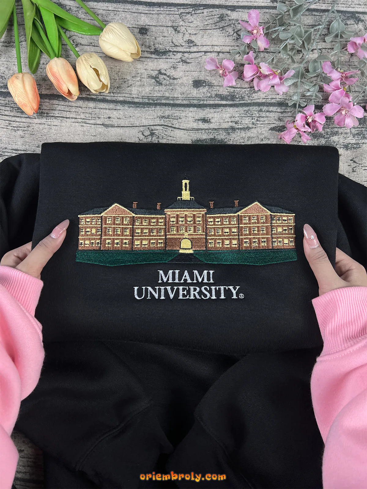 Classic college aesthetic sweatshirt unisex fit