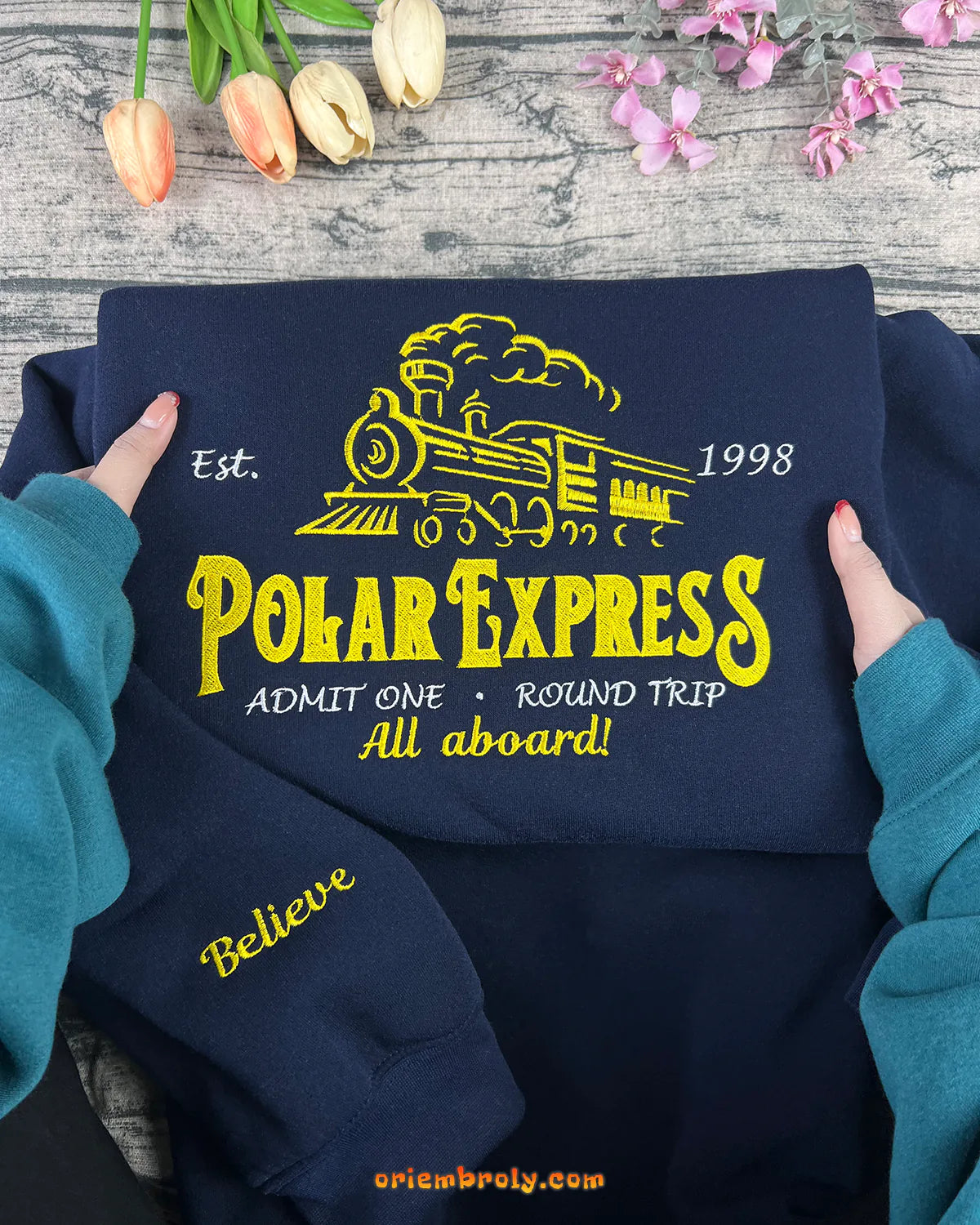 Cozy unisex Christmas sweatshirt with embroidery