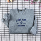 Embroidered sweatshirt with personalized university name and crest