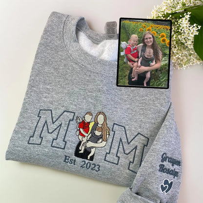 Custom Mama Photo Embroidered Sweatshirt – Mama & Kids Portrait Shirt