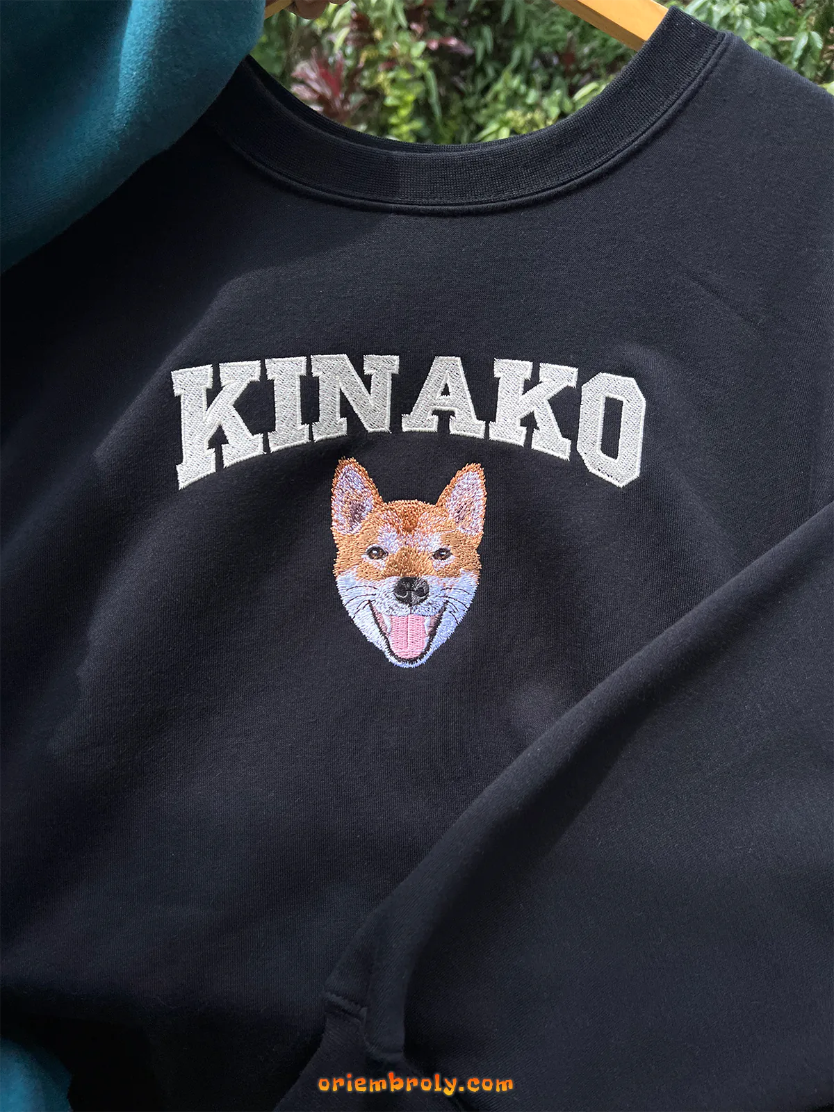 Made to order pet portrait crewneck sweatshirt