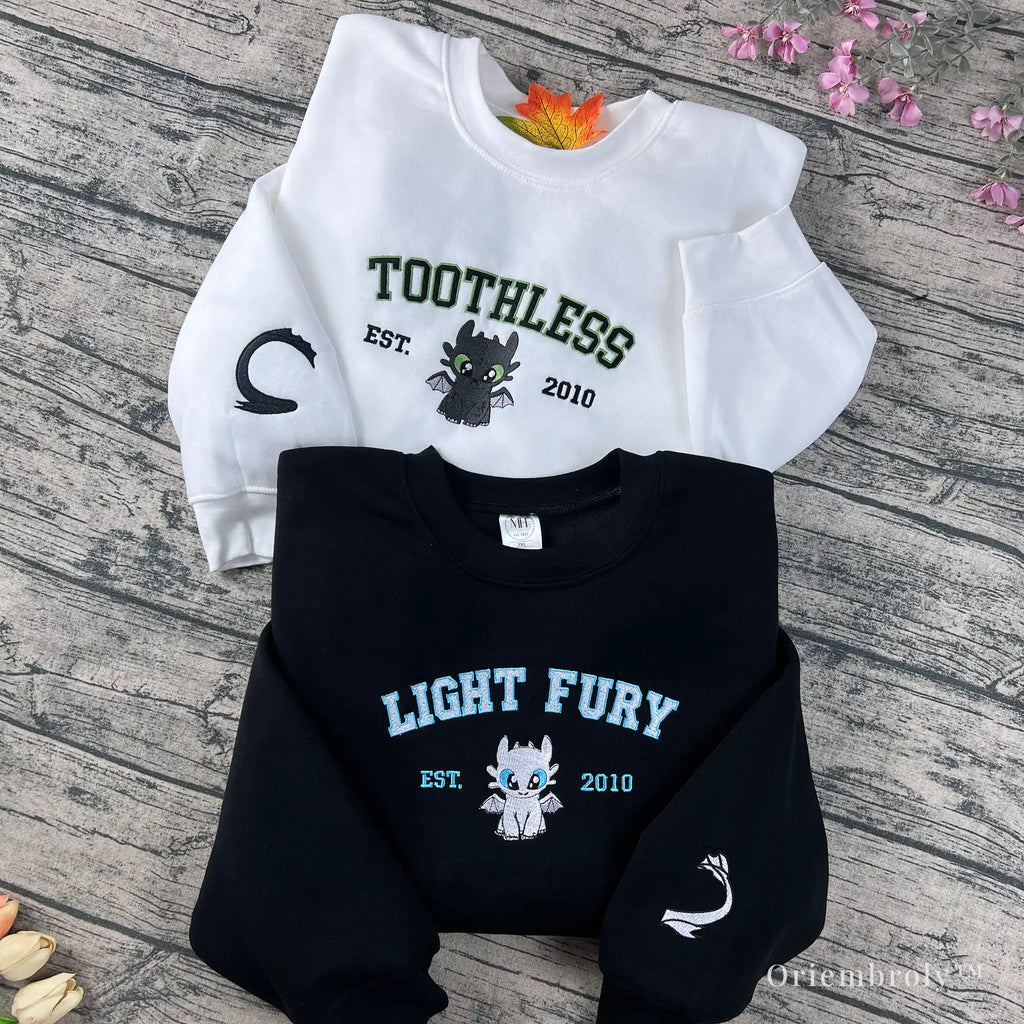 Cute Dragon Couple Embroidered Sweatshirt – Fantasy Love Crewneck Gift