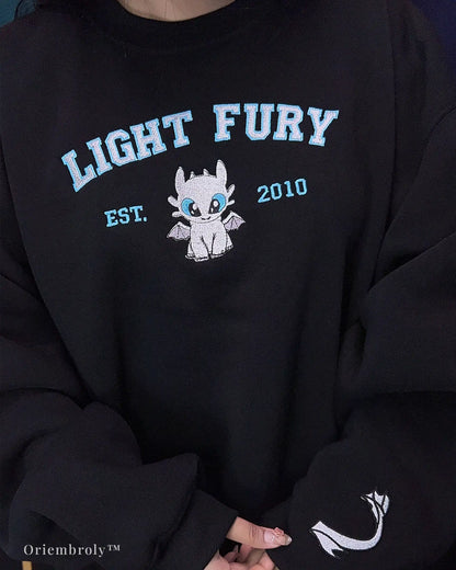 Cute Dragon Couple Embroidered Sweatshirt – Fantasy Love Crewneck Gift