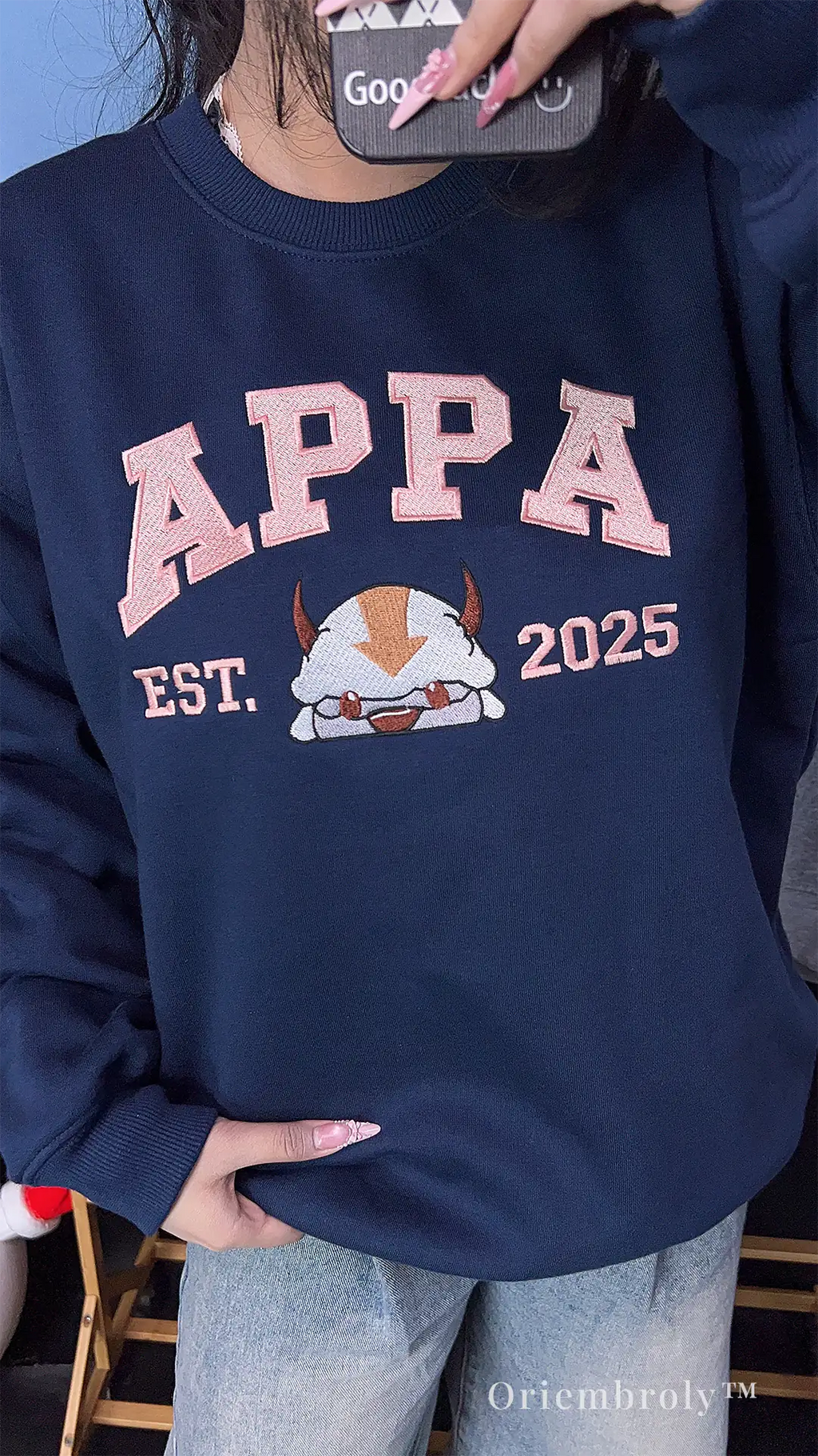 close up flying bison embroidery texture sweatshirt