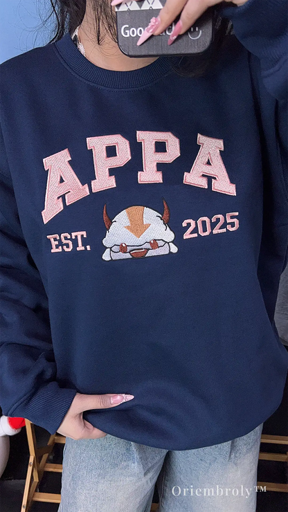 close up flying bison embroidery texture sweatshirt