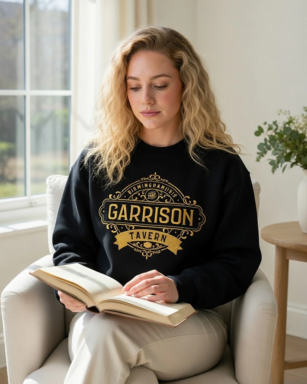 black embroidered crewneck sweatshirt vintage style