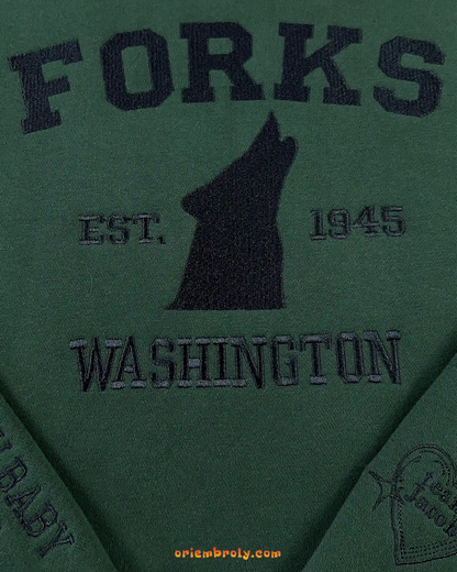 Wolf embroidered crewneck inspired by fantasy romance book fandom
