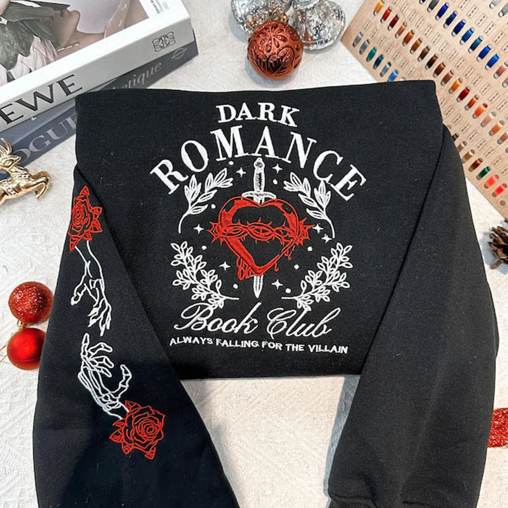 Fireheart sweatshirt inspired by Throne of Glass, ideal for fantasy book lovers and collectors.