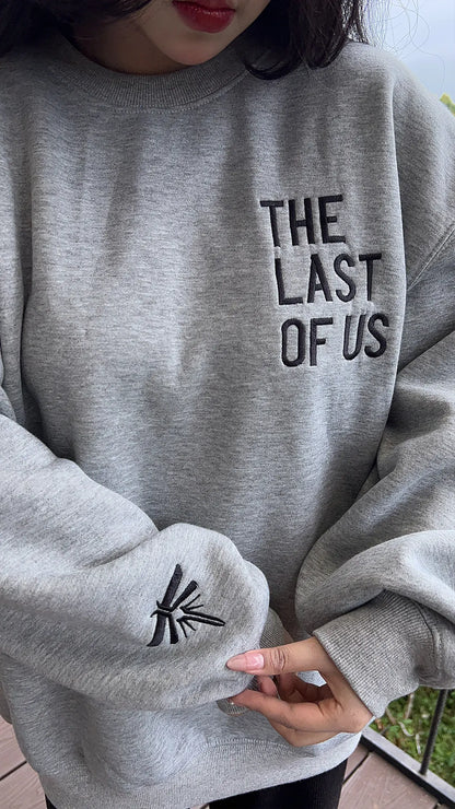 Soft unisex crewneck sweatshirt for gaming fans